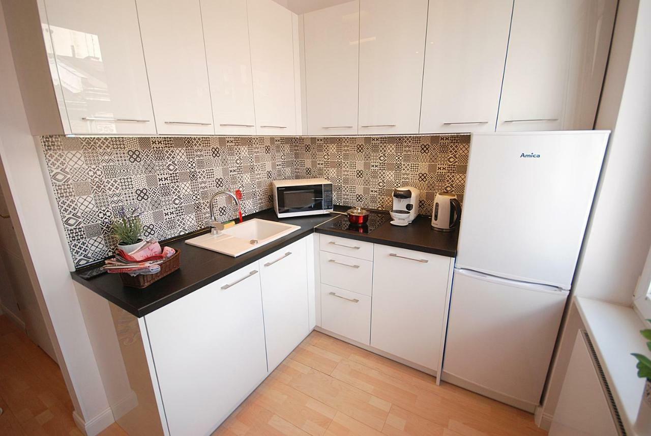 Nowy Apartament Wilcza Varsovie Extérieur photo